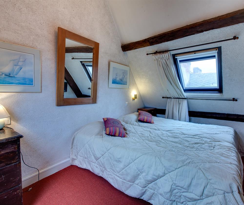 Chambres de l'Hôtel crêperie Roc Maria, hôtel 2 étoiles, crêperie traditionnelle, produits du terroir, chambres à Guérande près de La Baule en Loire Atlantique, Bretagne Sud