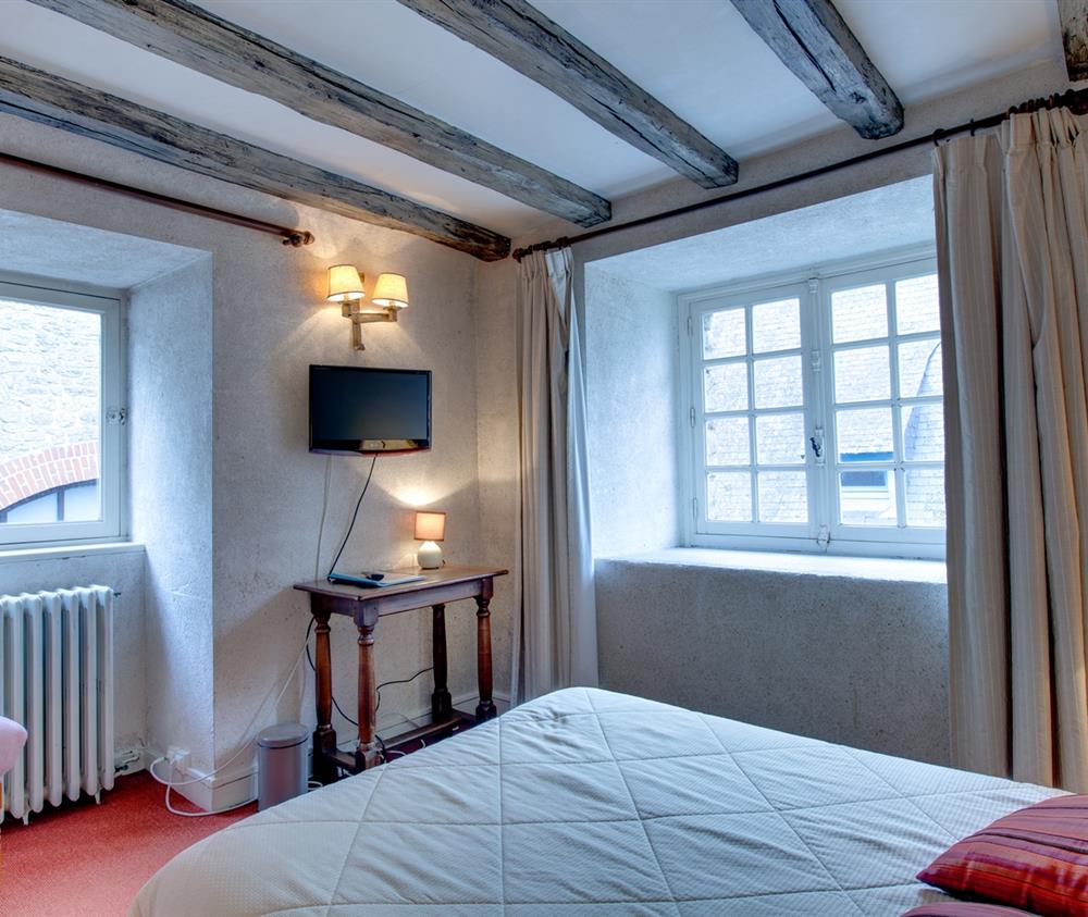 Chambres de l'Hôtel crêperie Roc Maria, hôtel 2 étoiles, crêperie traditionnelle, produits du terroir, chambres à Guérande près de La Baule en Loire Atlantique, Bretagne Sud