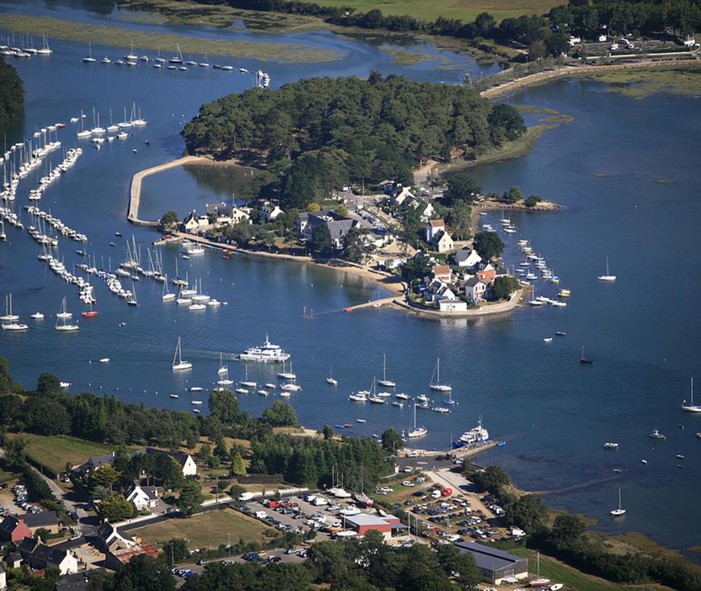 Golfe du Morbihan près de l'Hôtel crêperie Roc Maria, hôtel 2 étoiles, crêperie traditionnelle, produits du terroir, chambres à Guérande en Loire Atlantique, Bretagne Sud